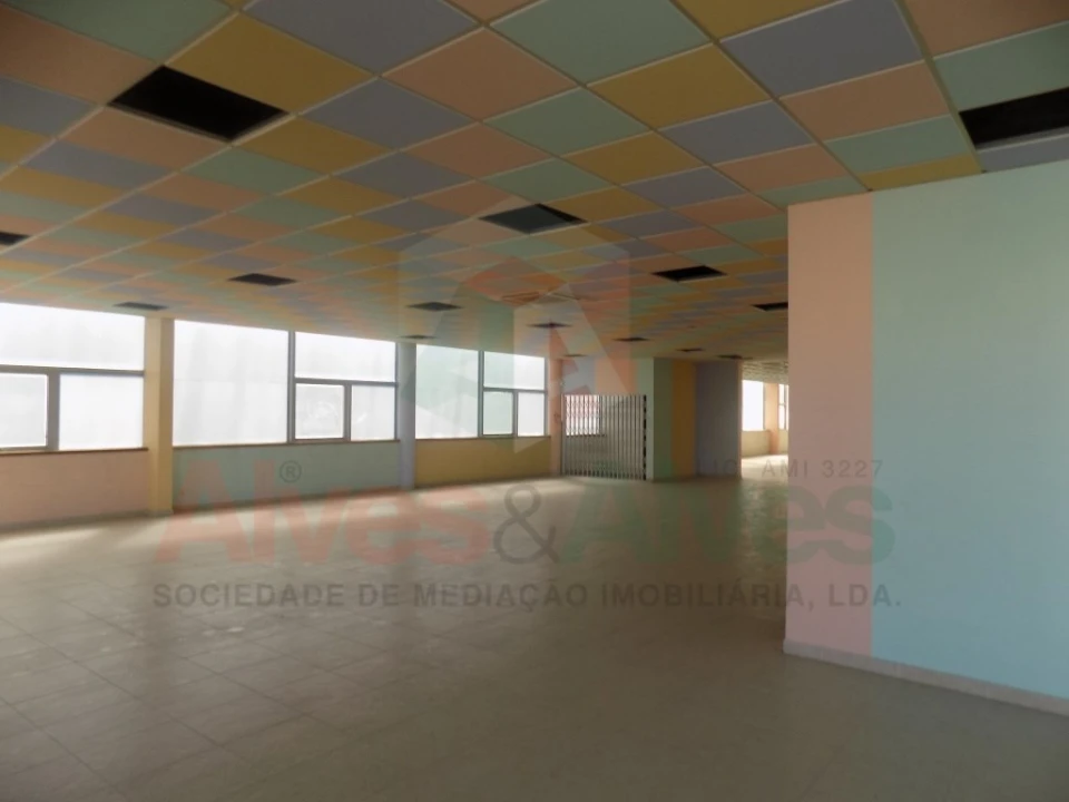 Negócio para Venda em Mindelo Foto 5