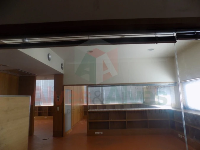 Negócio para Venda em Mindelo Foto 13