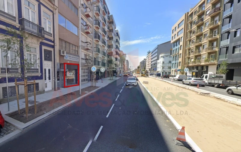 Loja para Venda em Lordelo do Ouro e Massarelos Foto 8