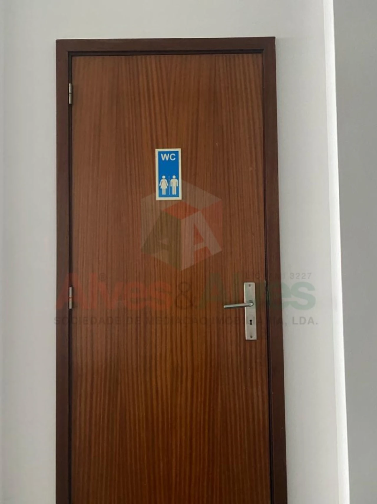 Loja para Venda em Lordelo do Ouro e Massarelos Foto 6