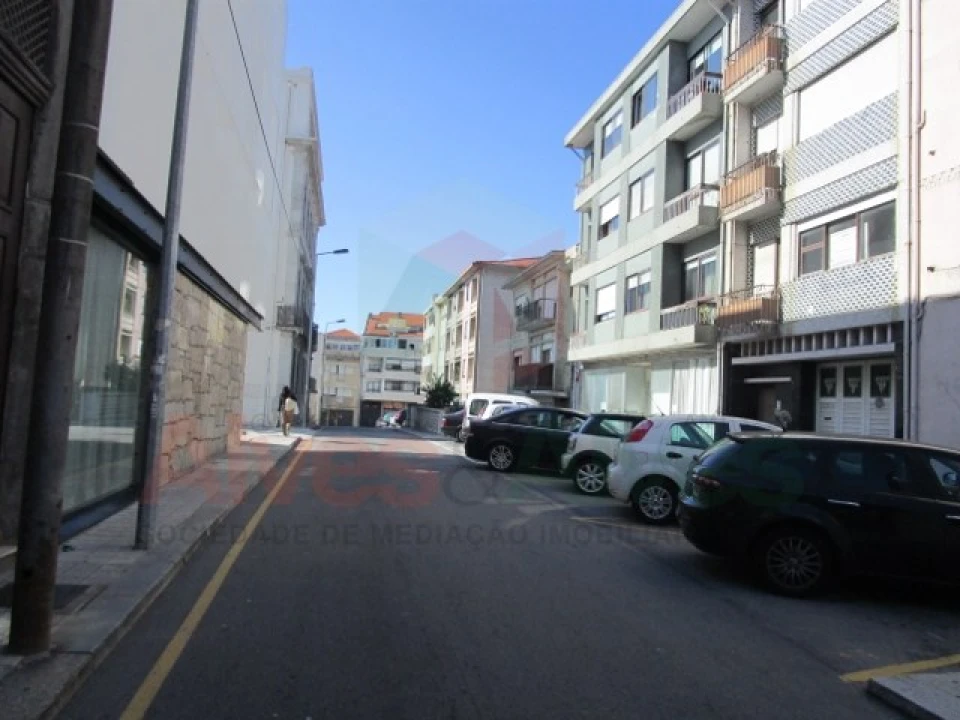 Prédio para Venda em Paranhos Foto 6