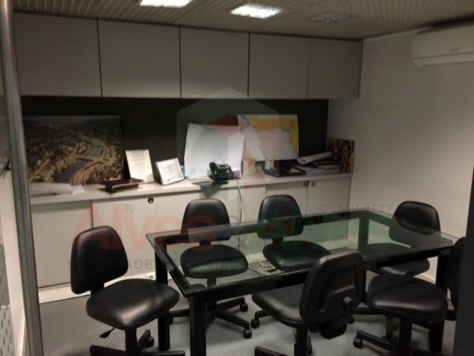 Escritório para Venda em Mafamude e Vilar do Paraíso Foto 7