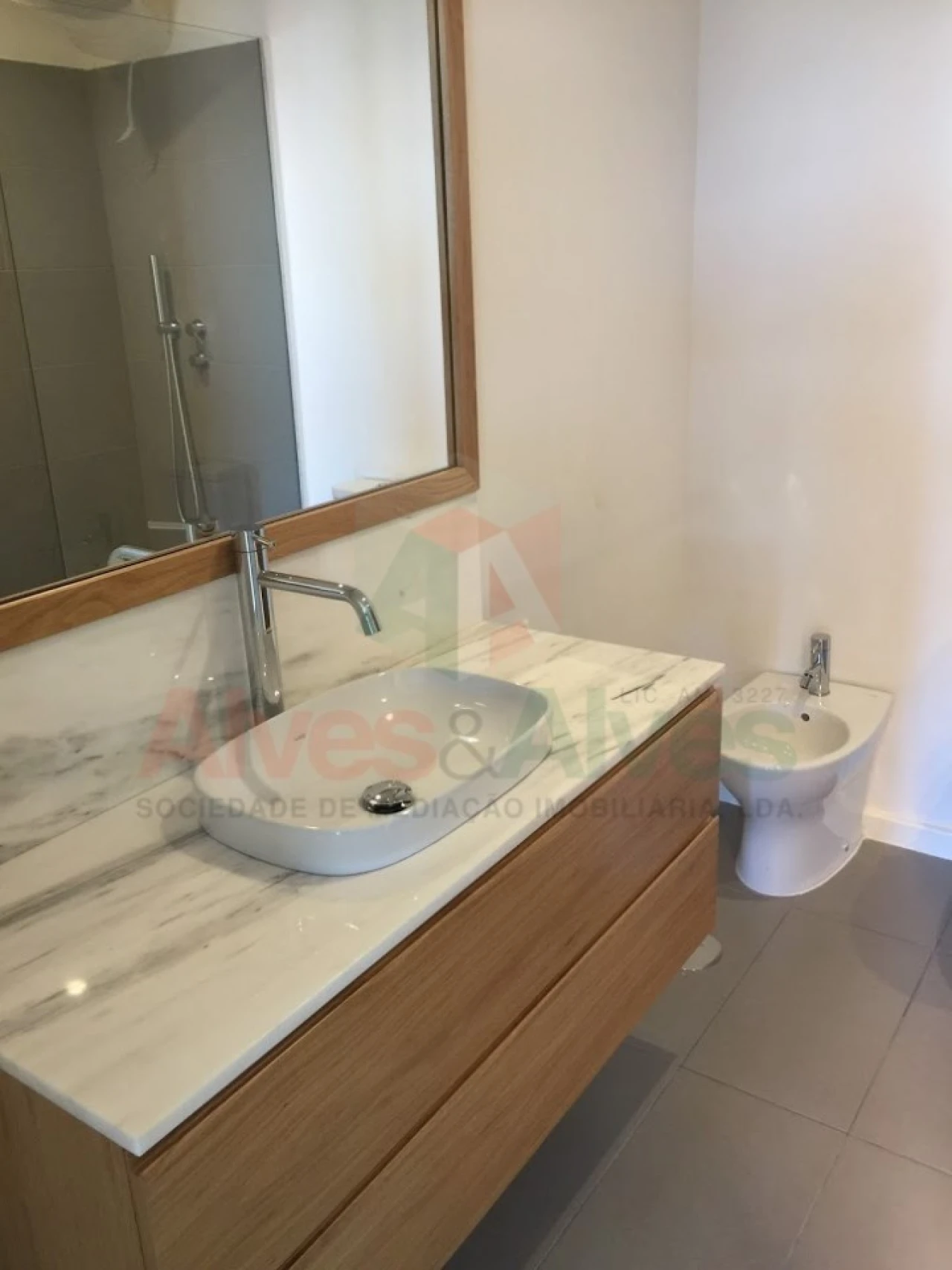 Apartamento T3 para Venda em Ramalde Foto 10