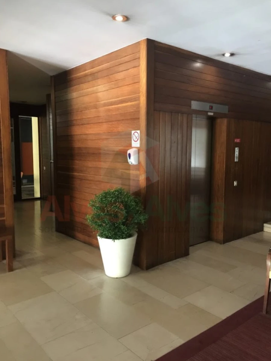 Apartamento T3 para Venda em Ramalde Foto 12