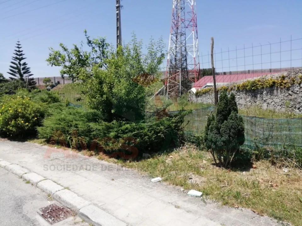 Terreno para Venda em Custóias, Leça do Balio e Guifões Foto 3