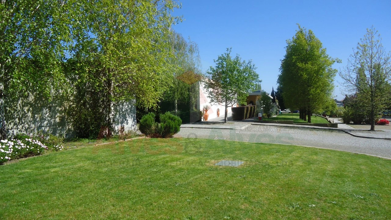 Negócio para Venda em Castêlo da Maia Foto 44