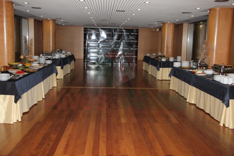 Negócio para Venda em Castêlo da Maia Foto 60