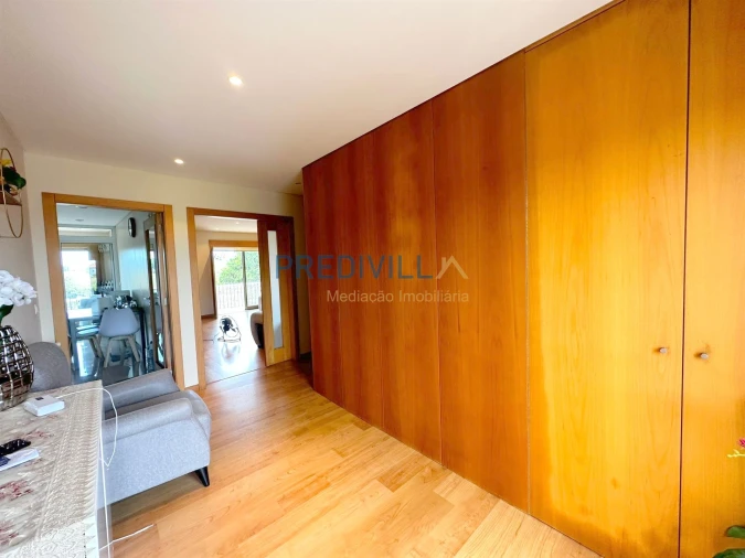 Apartamento T3 para Venda em Mindelo Foto 26