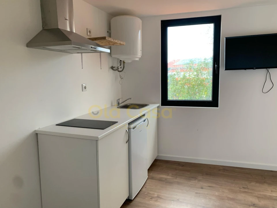 Moradia T8 para Venda em Cedofeita, Santo Ildefonso, Sé, Miragaia, São Nicolau e Vitória Foto 7
