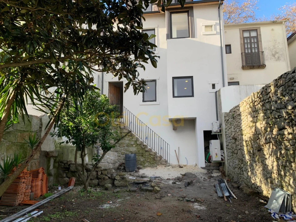 Moradia T8 para Venda em Cedofeita, Santo Ildefonso, Sé, Miragaia, São Nicolau e Vitória Foto 32