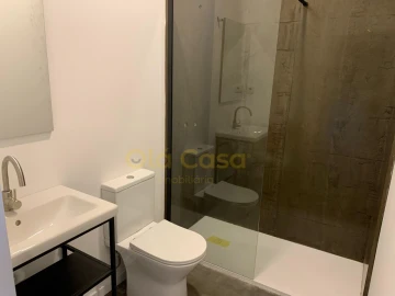 Moradia T8 para Venda em Cedofeita, Santo Ildefonso, Sé, Miragaia, São Nicolau e Vitória