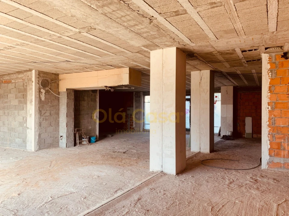 Loja para Arrendamento em Mafamude e Vilar do Paraíso Foto 10