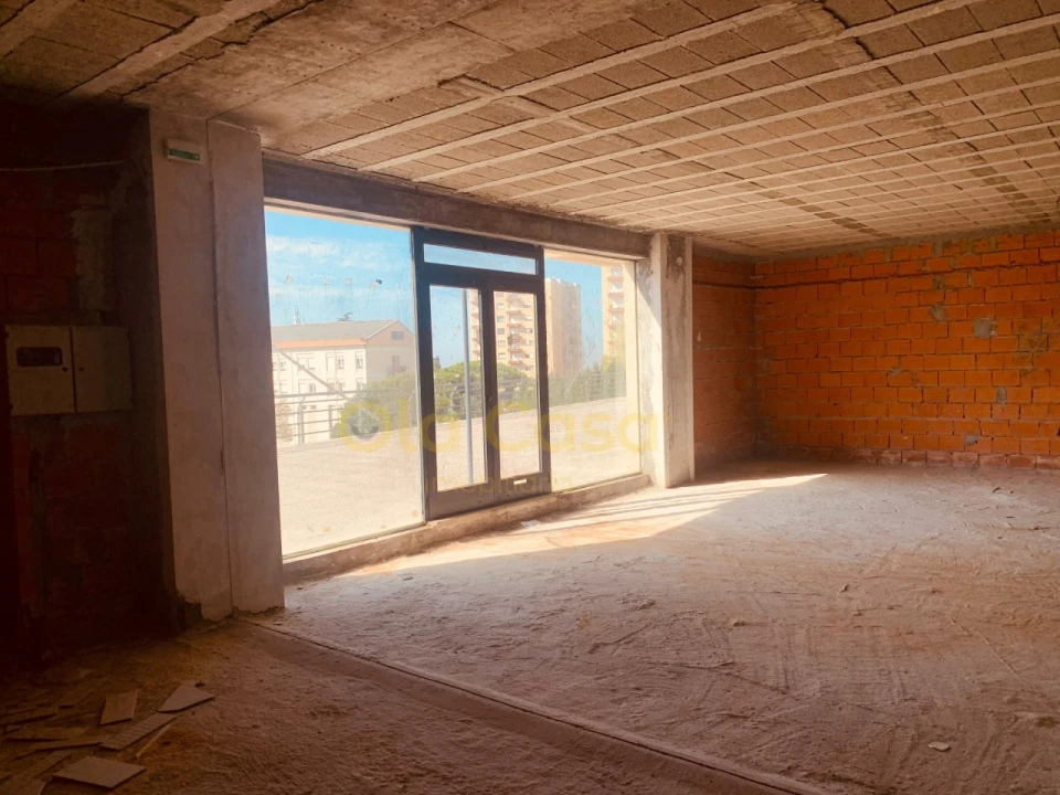 Loja para Arrendamento em Mafamude e Vilar do Paraíso Foto 11