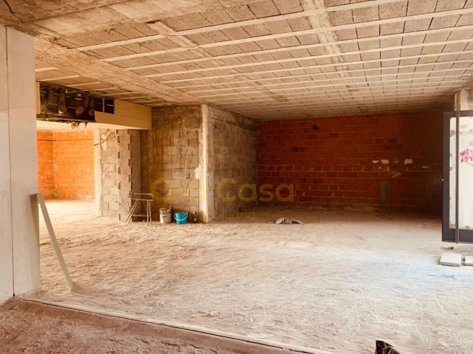 Loja para Arrendamento em Mafamude e Vilar do Paraíso Foto 16