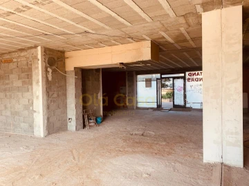 Loja para Venda em Mafamude e Vilar do Paraíso