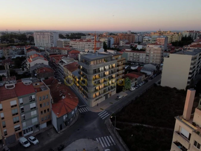 Apartamento T2 para Venda em Paranhos Foto 7