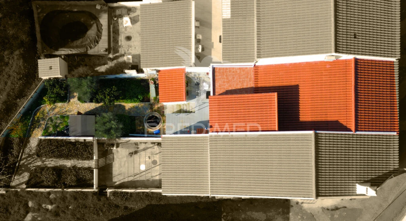 Moradia T2 para Venda em Vale de Santiago Foto 4