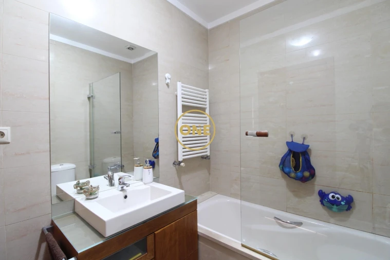 Moradia T4 para Venda em Vila Nova de Famalicão e Calendário Foto 13