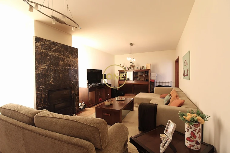 Moradia T4 para Venda em Vila Nova de Famalicão e Calendário Foto 22