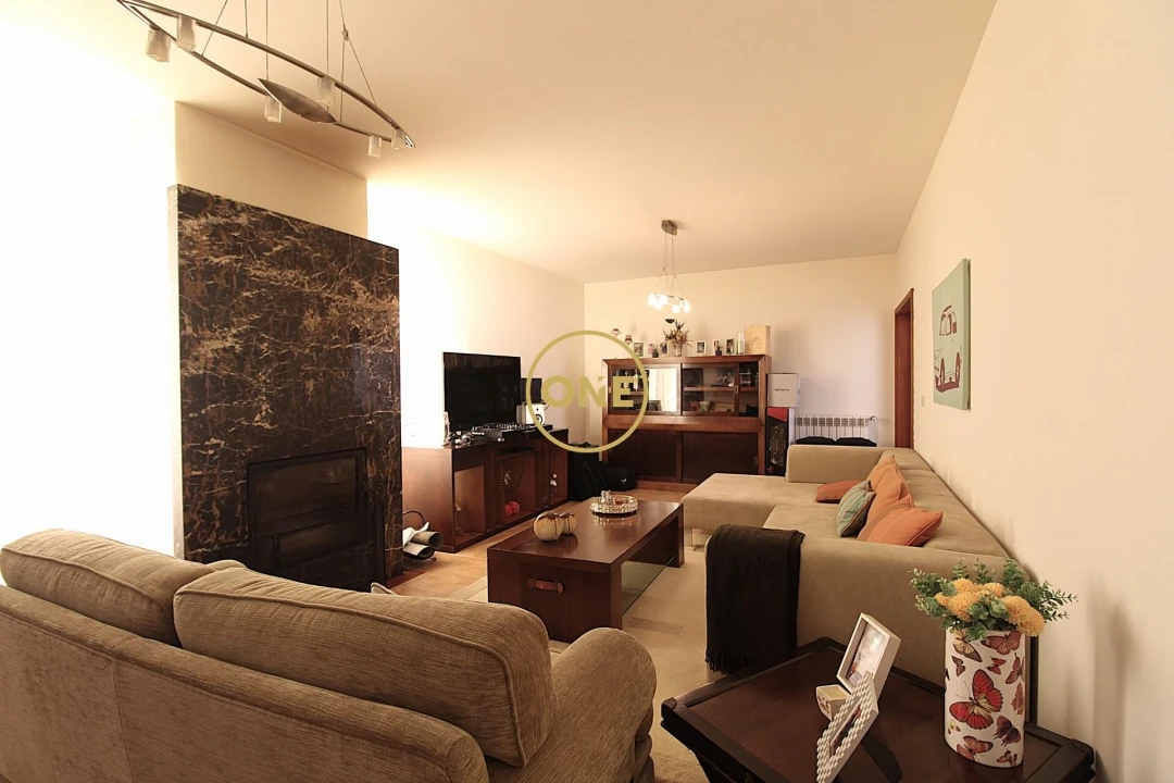 Moradia T4 para Venda em Vila Nova de Famalicão e Calendário Foto 22