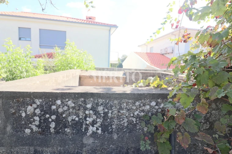 Moradia T2 para Venda em Abação e Gémeos Foto 21