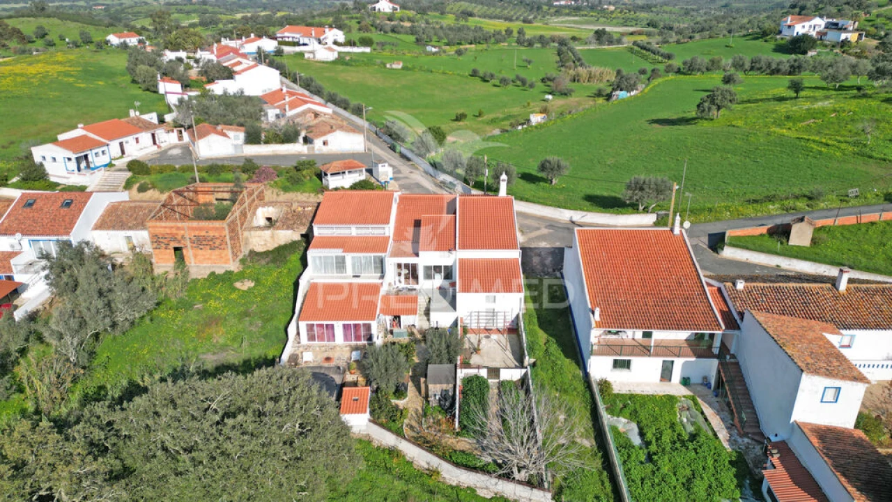 Moradia T3 para Venda em Vale de Santiago Foto 7