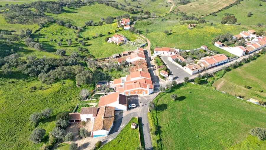 Moradia T3 para Venda em Vale de Santiago Foto 6