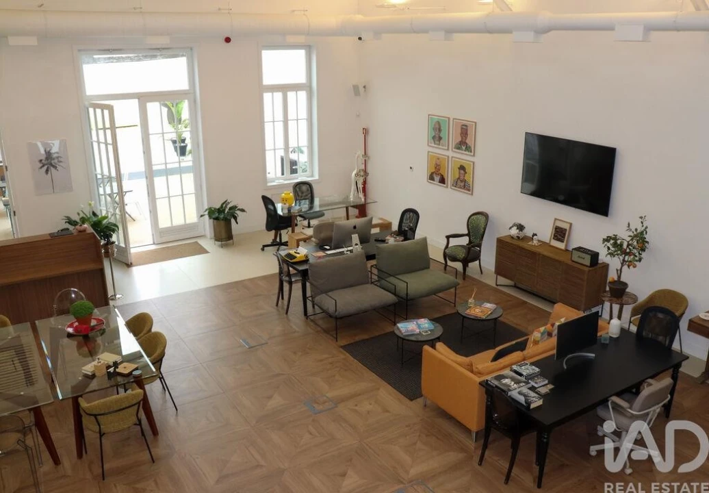 Moradia T4 para Venda em Santa Marinha e São Pedro da Afurada Foto 10