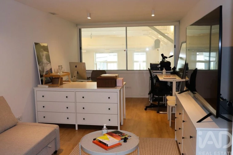 Moradia T4 para Venda em Santa Marinha e São Pedro da Afurada Foto 13