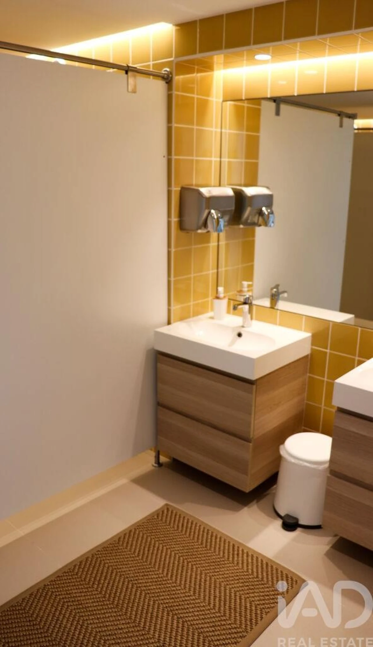 Moradia T4 para Venda em Santa Marinha e São Pedro da Afurada Foto 18