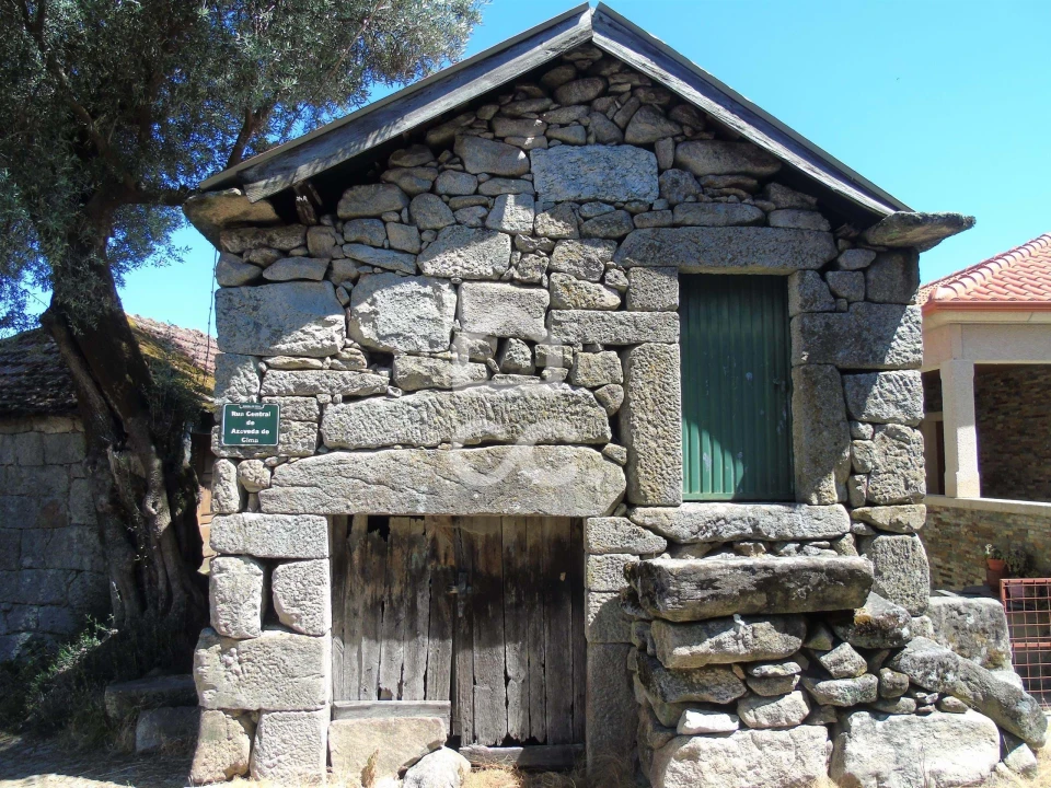 Moradia para Venda em Cerva e Limões Foto 1