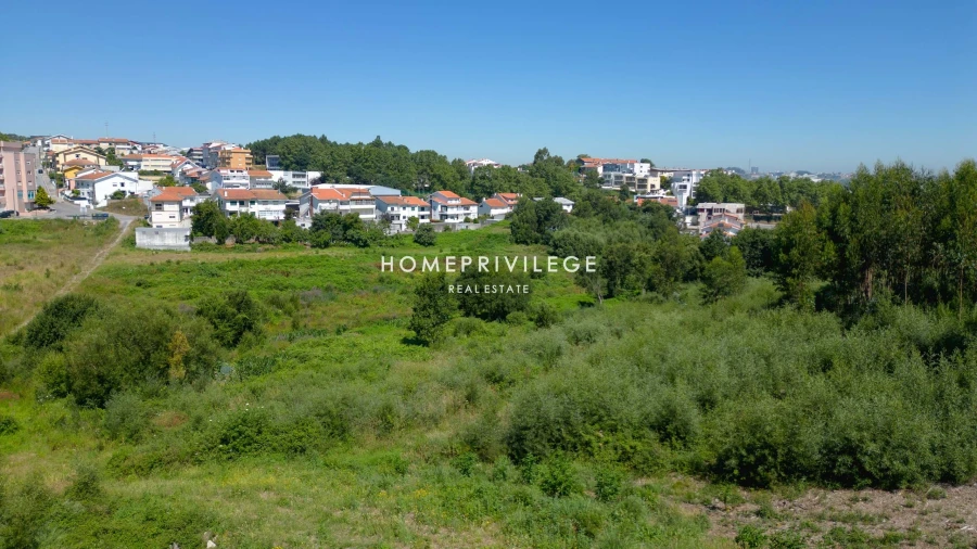 Terreno para Venda em Vilar de Andorinho Foto 18