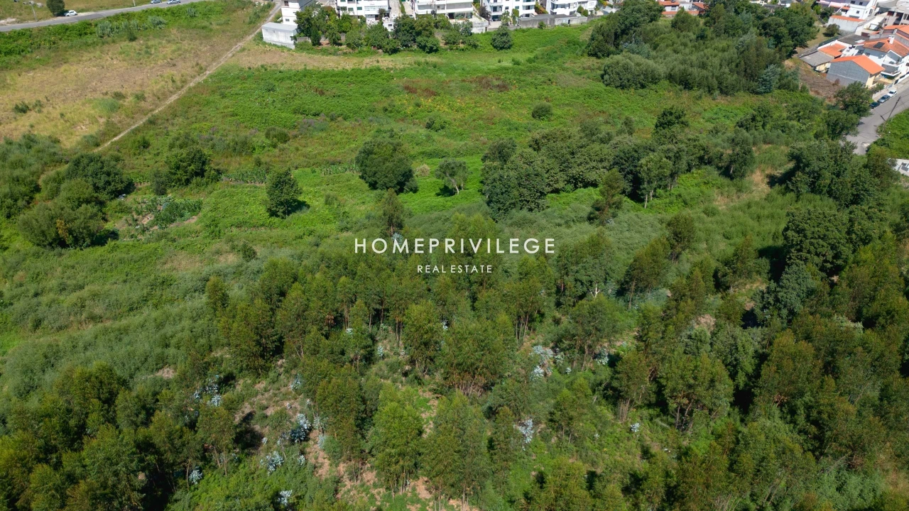 Terreno para Venda em Vilar de Andorinho Foto 22