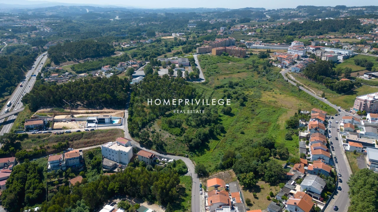 Terreno para Venda em Vilar de Andorinho Foto 13