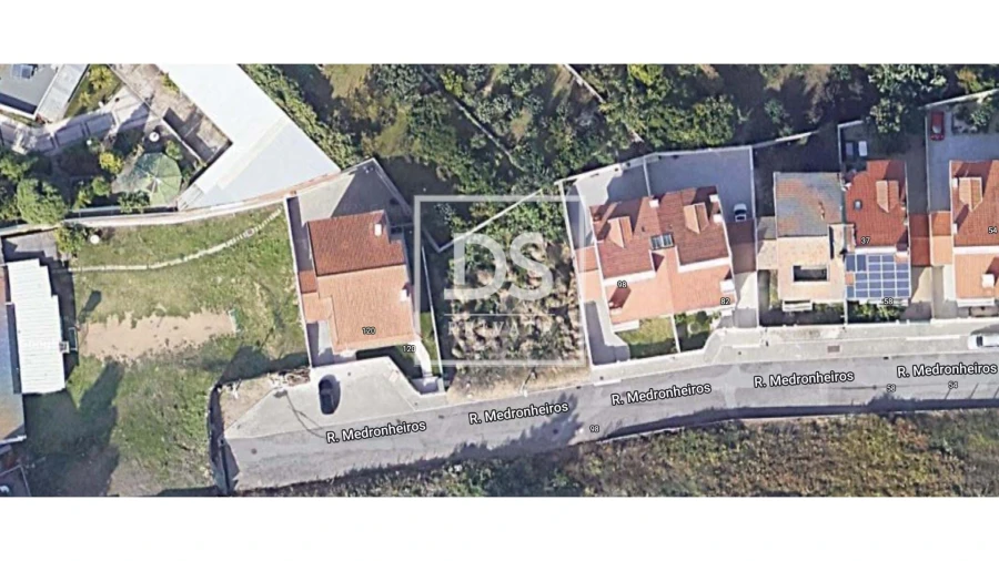 Terreno para Venda em Canelas Foto 2