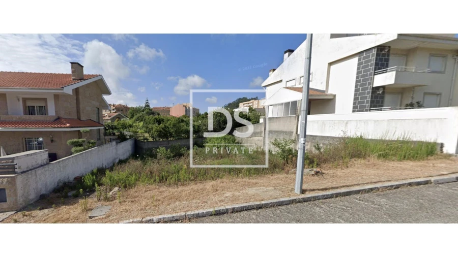 Terreno para Venda em Canelas