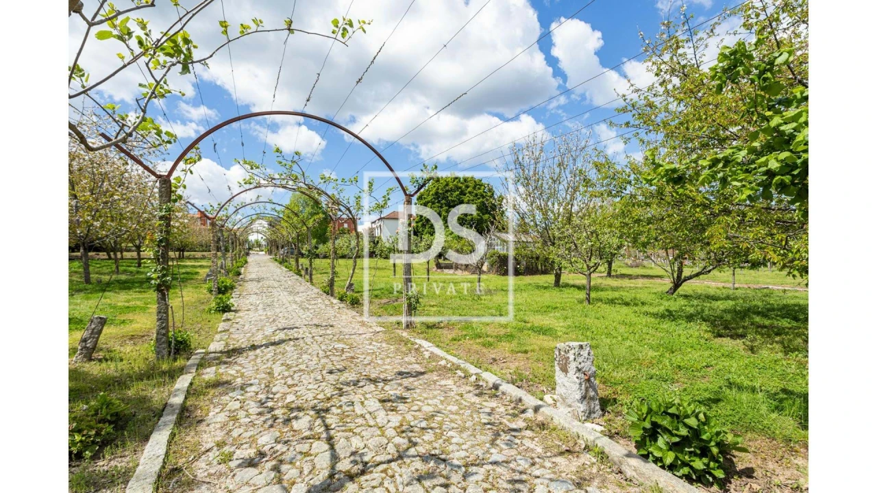 Quinta T4 para Venda em Paredes Foto 27