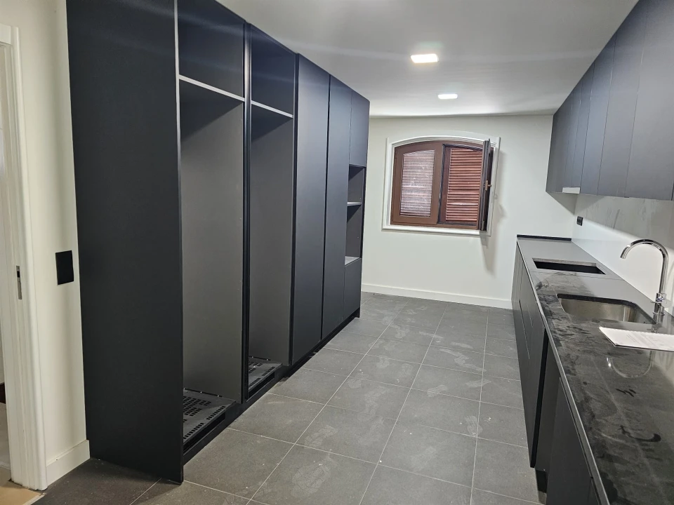 Moradia T5 para Venda em Gulpilhares e Valadares Foto 4