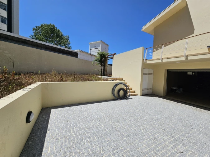 Moradia T5 para Venda em Gulpilhares e Valadares Foto 64