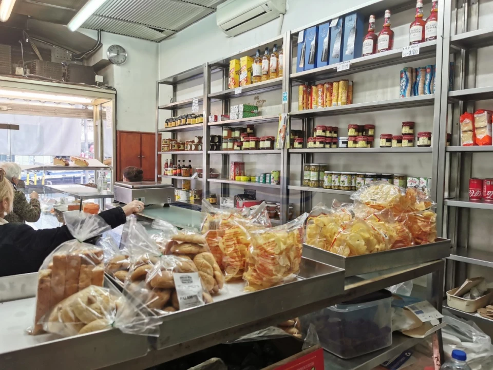 Loja para ced. p. contratual em Avenidas Novas Foto 6