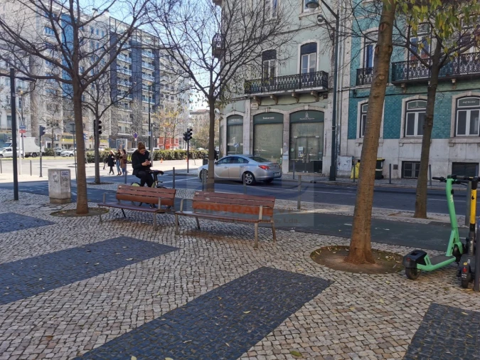 Loja para ced. p. contratual em Avenidas Novas