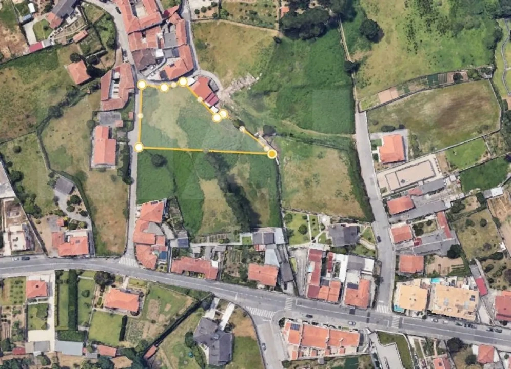 Terreno para Venda em Serzedo e Perosinho Foto 3