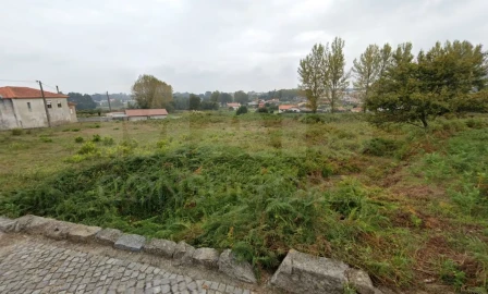 Terreno para Venda em Serzedo e Perosinho