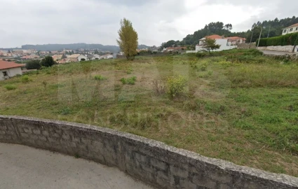 Terreno para Venda em Serzedo e Perosinho
