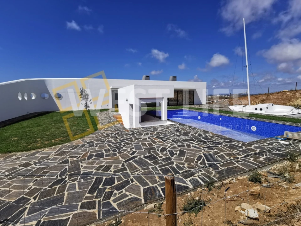 Negócio para Venda em Encarnação Foto 3