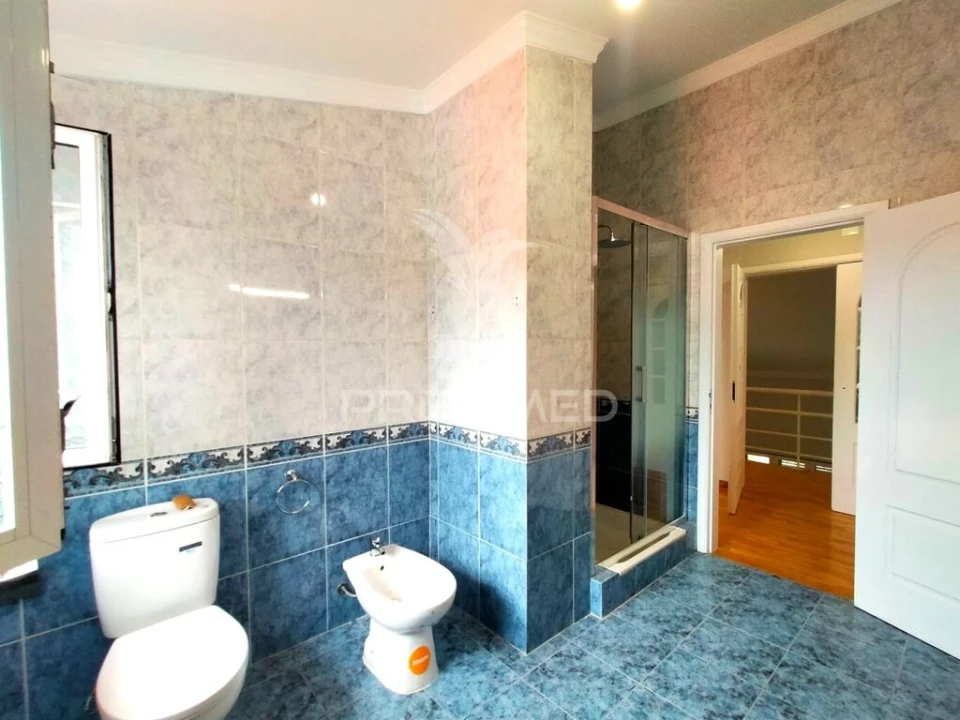 Moradia T5 para Venda em Guia, Ilha e Mata Mourisca Foto 7