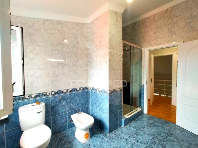 Moradia T5 para Venda em Guia, Ilha e Mata Mourisca Foto 7