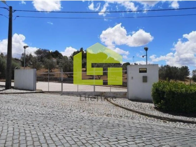 Armazém para Venda em Redondo Foto 28