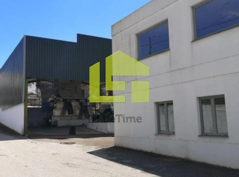 Armazém para Venda em Redondo Foto 4