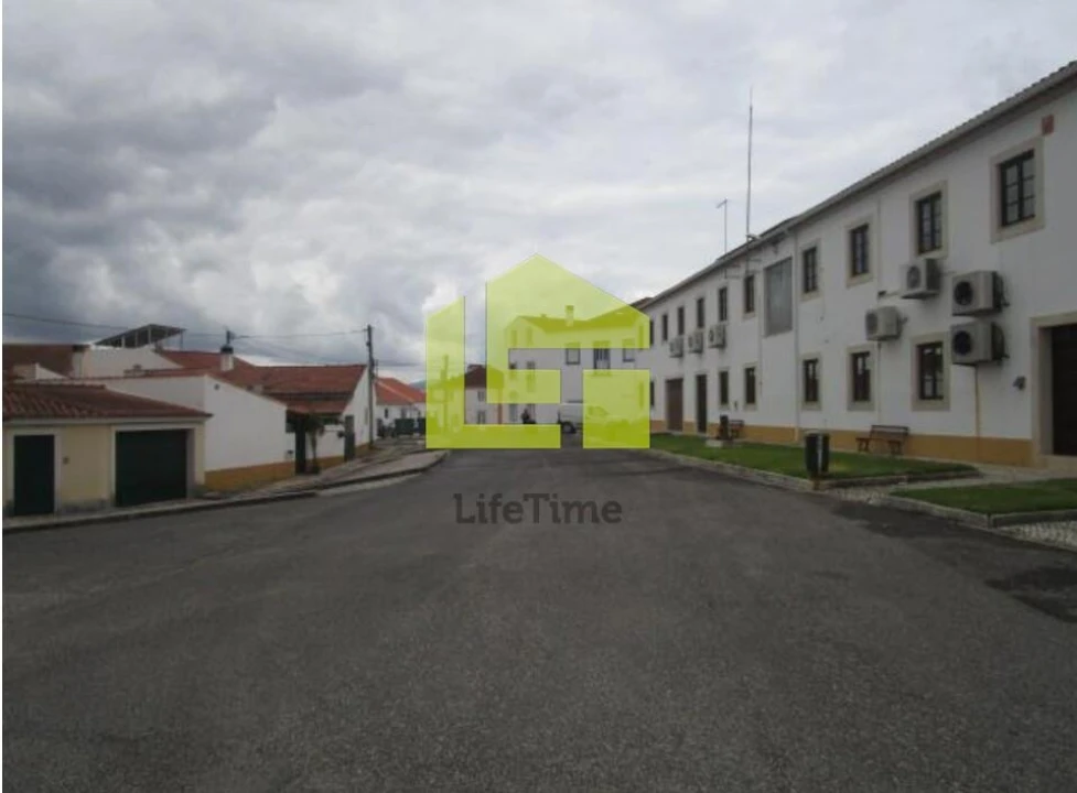 Negócio para Venda em Manique do Intendente, Vila Nova de São Pedro e Maçussa Foto 3